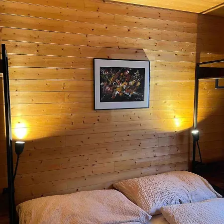 Chalet Charmantes Chalet Mit Studio & Bergblick